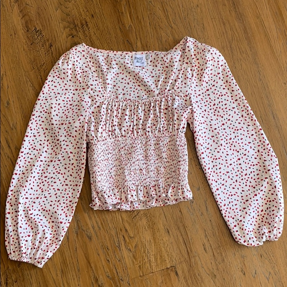 Cute long sleeve top